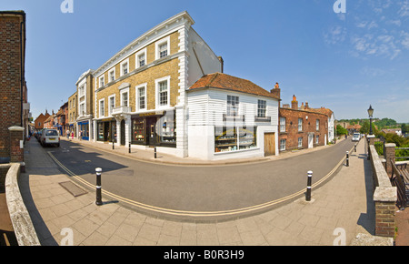 A 4 foto stitch immagine panoramica mostra architettura tipica di segala - Hilders Cliff road (a destra) e High street (sinistra). Foto Stock