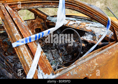 Bruciata auto vicino Ingoldmells, Lincolnshire, Regno Unito Foto Stock