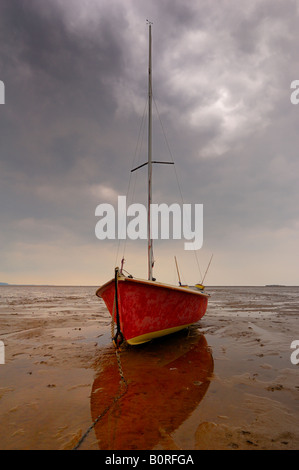 Cielo tempestoso su West Kirby tidal velme Foto Stock