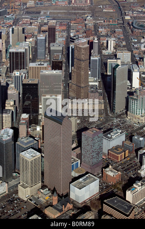 Al di sopra dell'antenna Downtown Denver Colorado financial district Foto Stock