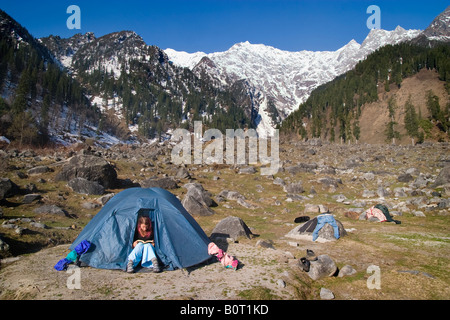 Nel campeggio Solang Valley, Himachal Pradesh, India Foto Stock