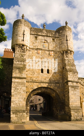 Bootham Bar porta nelle mura della città di York, North Yorkshire, Inghilterra. Foto Stock