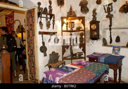 Artigianato negozio curio in Stone Town Foto Stock