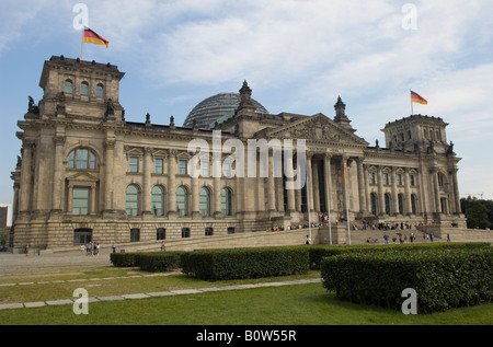 Il Reichstag elevazione frontale. Berlino, Germania. Foto Stock