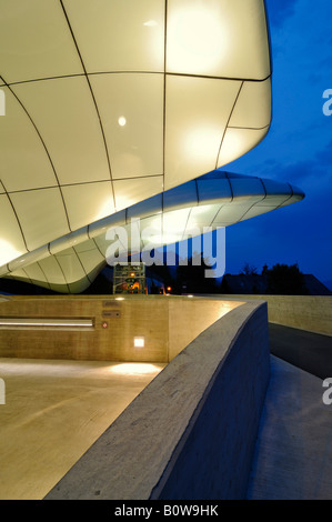 Ferrovia funicolare, stazione di vertice progettato da stararchitect Zaha Hadid, Innsbruck, in Tirolo, Austria, Europa Foto Stock