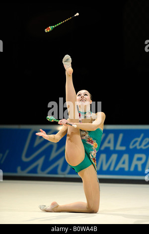 Ginnastica ritmica, ginnasta Inna Zhukova, Bielorussia Foto Stock