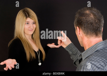 Padre e figlia sono sostengono Foto Stock