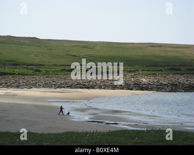 La spiaggia a Skara Brae un 5, 000-anno-vecchio insediamento sulla terraferma Orkney, un'isola nel mare del Nord che è parte della Scozia. Foto Stock