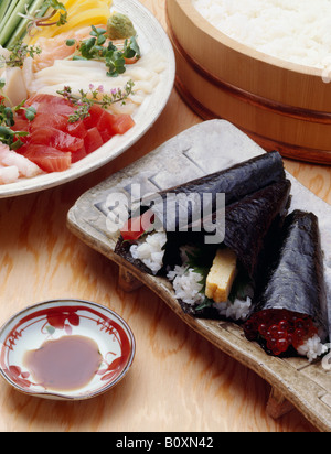 Rotoli di sushi Foto Stock