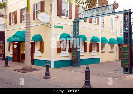 Columbian Smeraldi store internazionale su Front Street Philipsburg Antille Olandesi Foto Stock