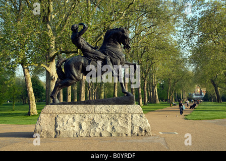 Energia fisica da George Frederic Watts in Kensington Gardens, Londra, Inghilterra, Regno Unito Foto Stock