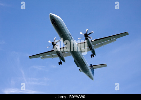 Una doppia elica del motore aereo overhead. Foto Stock