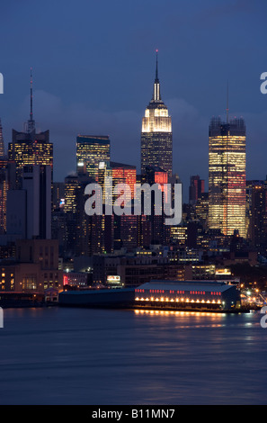 Lo skyline di Midtown Manhattan New York STATI UNITI D'AMERICA Foto Stock