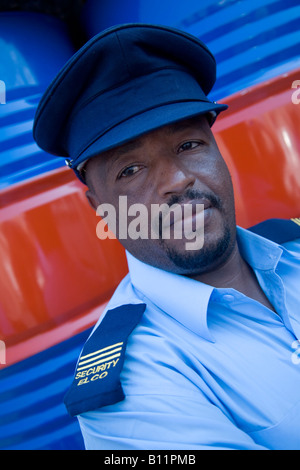 Porto di Khalid Sharjah Emirati Arabi Uniti EMIRATI ARABI UNITI spedizioni e il contenitore della containerizzazione e general cargo porta nel medio oriente Foto Stock