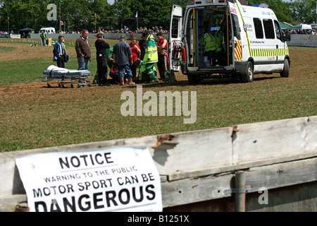 Incidente in pista in erba Racing Yalding Kent Foto Stock