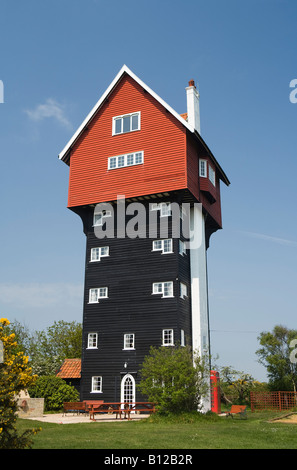 Regno Unito Inghilterra Suffolk Aldeburgh Thorpeness casa tra le nuvole travestito 1920s Water Tower Foto Stock