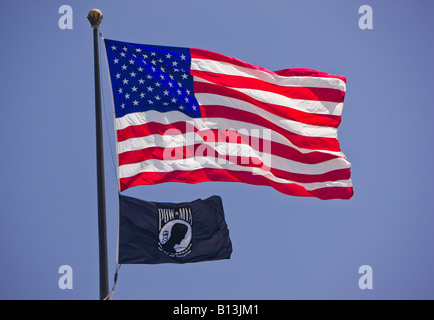 WASHINGTON DC USA Stati Uniti bandiera in pole con POW MIA bandiera Foto Stock