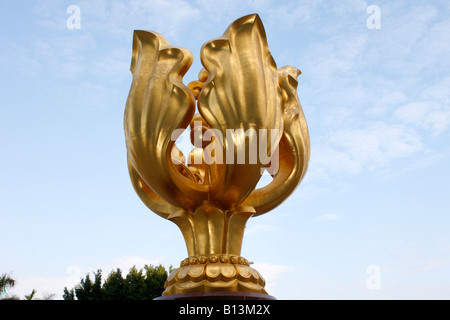 Forever Blooming Golden Bauhinia scultura in Hong Kong Foto Stock