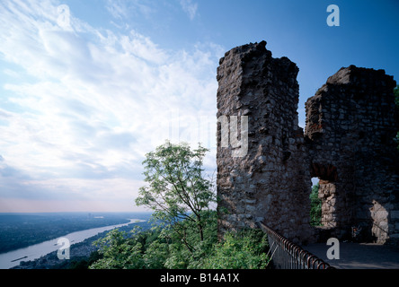 Königswinter, Burg Drachenfels, Blick auf den Rhein Foto Stock