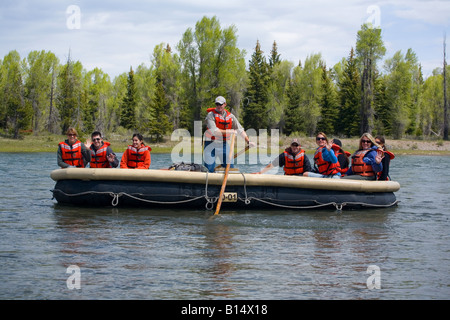 Il rafting sul fiume Snake nel Parco Nazionale di Grand Teton Foto Stock