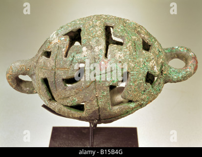 Belle arti, mondo antico, Lorestan, scultura, bell, bronzo, circa 1200 BC, Stadtmuseum, Monaco di Baviera, , artista del diritto d'autore non deve essere cancellata Foto Stock