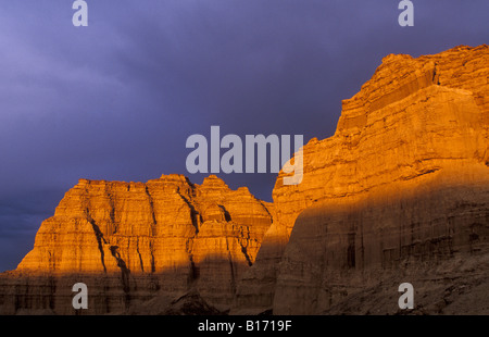 Pilastri di Roma rock formazione al tramonto Jordan Valley southeast Oregon Foto Stock