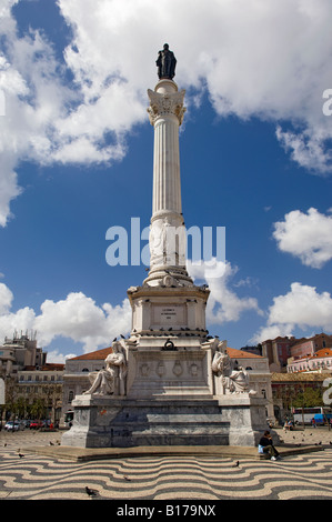 Il monumento al re Pedro IV nella piazza Rossio. Lisbona, Portogallo. Foto Stock