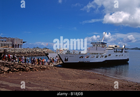 Dzaoudzi traghetto, Mamoudzou Harbour, Grande Terre, isola di Mayotte, arcipelago delle Comore, Oceano Indiano Foto Stock