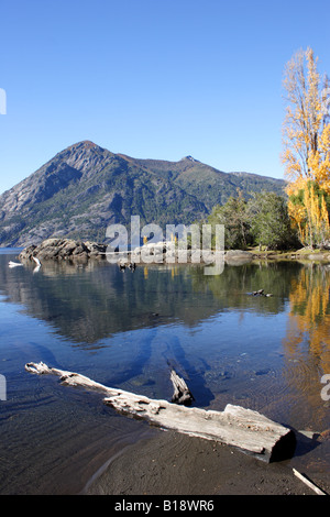 Yuco spiaggia 2 - Lago Lacar - Lanin NP Foto Stock