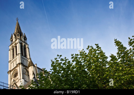 Francia, LOURDES. Chiesa del Santuario di Lourdes Francia Foto Stock