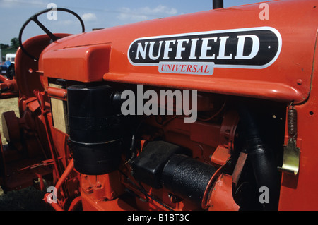 Vintage Nuffield Universal Tractor al Smallwood Vintage Rally In Smallwood Cheshire Foto Stock