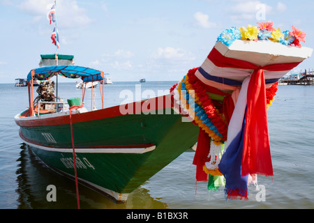 Barca dalla coda lunga, Ko Tao, Thailandia Foto Stock