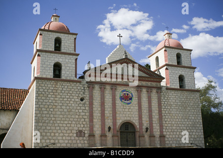 1823 La missione di Santa Barbara in California 1820 chiesa facciata orientale Foto Stock