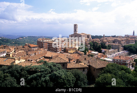 Italia umbria perugia vista della città e la chiesa di san domenico Foto Stock