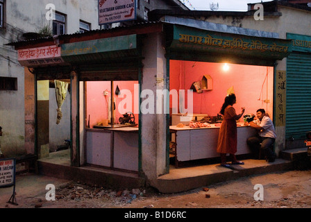 Negozio di macellaio in Kathmandu, Napal Foto Stock