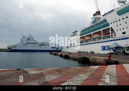 La SNCM ferries in Bastia, Corsica, Francia Foto Stock