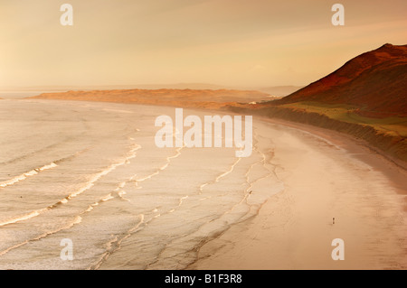 Rhossili Bay all'alba Gower Foto Stock