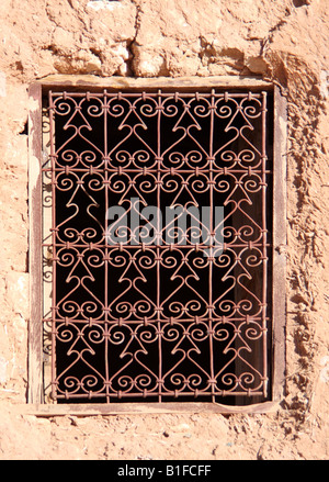 Dettaglio di un riff stile finestra Marocco Foto Stock