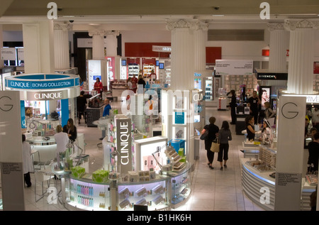 La bellezza e il profumo del dipartimento - Selfridge's - Oxford Street - Londra Foto Stock