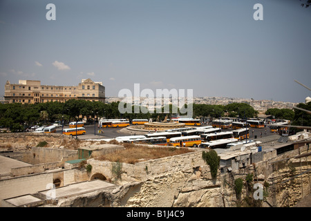 La stazione degli autobus a La Valletta o La Valletta Malta Foto Stock