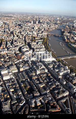 Vista aerea a est di Covent Garden area Holborn della City di Londra e il fiume Tamigi London WC2 CE4 CE2 England Regno Unito Foto Stock