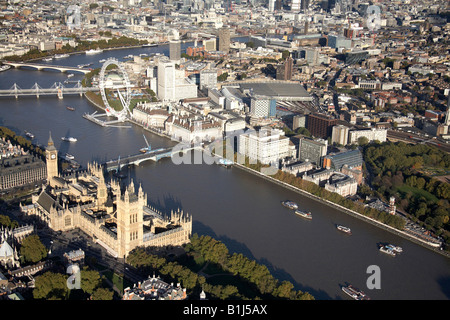 Vista aerea del nord est del case del Parlamento Big Ben Fiume Tamigi City Hall Millennium Wheel e la Southwark London SW1 SE1 Foto Stock