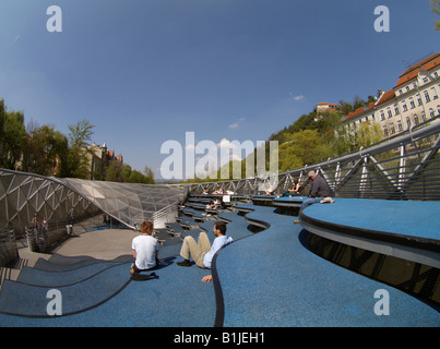 Graz, isola artificiale nel fiume Mur, Austria, Graz Foto Stock