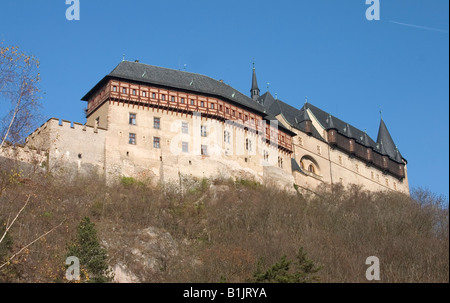 Il castello di Karlstein, Karlstein, vicino a Praga e in Repubblica Ceca. Foto Stock