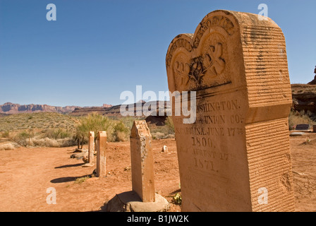 Fotografia di lapidi nel cimitero di Grafton, Grafton città fantasma, Utah, Stati Uniti d'America. Situato vicino al Parco Nazionale di Zion. Foto Stock