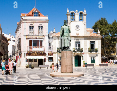 Praca 5 de Outubro, la piazza centrale di Cascais Foto Stock