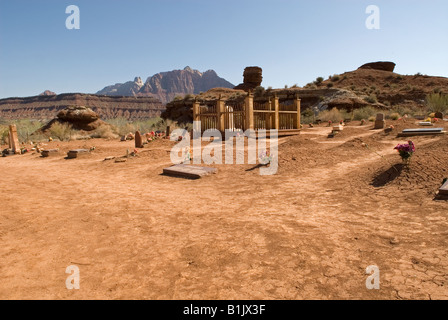 Fotografia di lapidi nel cimitero di Grafton, Grafton città fantasma, Utah, Stati Uniti d'America. Situato vicino al Parco Nazionale di Zion. Foto Stock