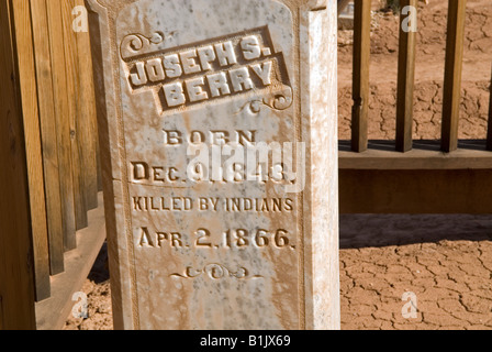 Fotografia della lapide nel cimitero di Grafton, Grafton città fantasma, Utah, Stati Uniti d'America. Situato vicino al Parco Nazionale di Zion. Foto Stock