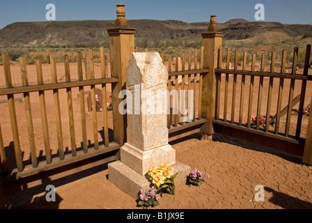 Fotografia della lapide nel cimitero di Grafton, Grafton città fantasma, Utah, Stati Uniti d'America. Situato vicino al Parco Nazionale di Zion. Foto Stock