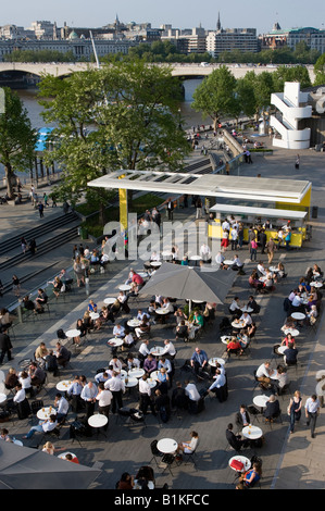 Central Bar Terrazza Royal Festival Hall a South Bank di Londra Foto Stock